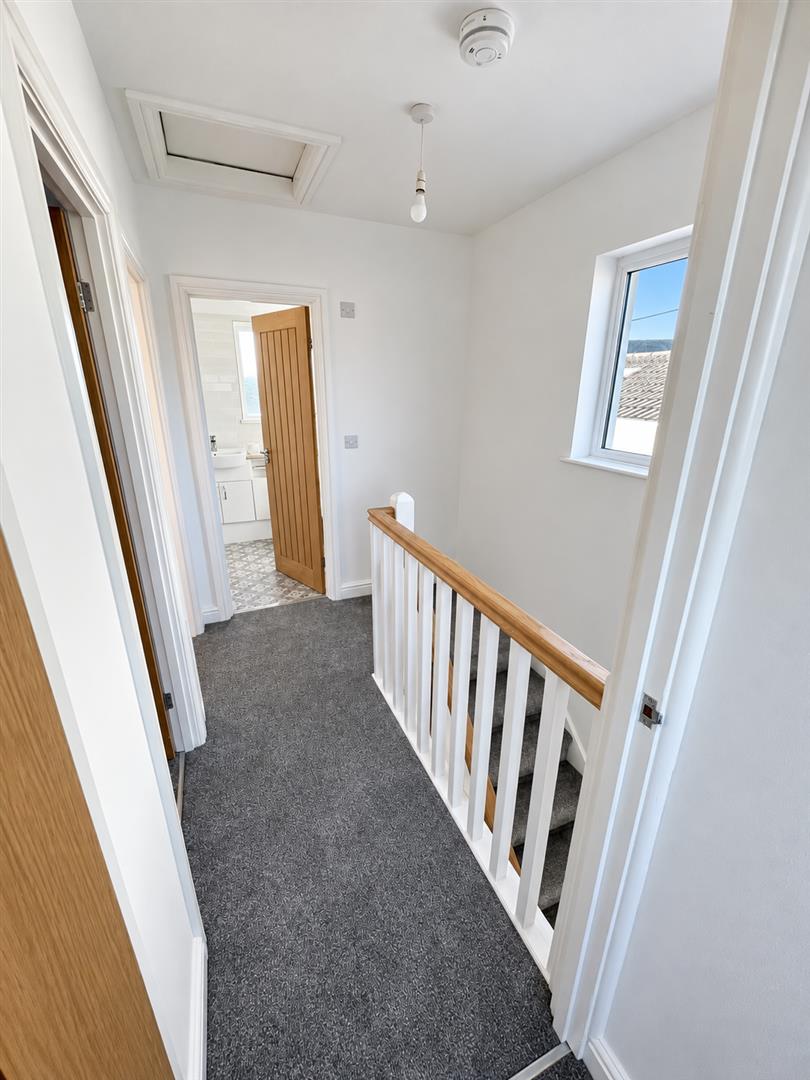 Llanyrnewydd, Penclawdd, Swansea, SA4 3JL